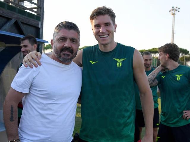 cog, 目前他正在