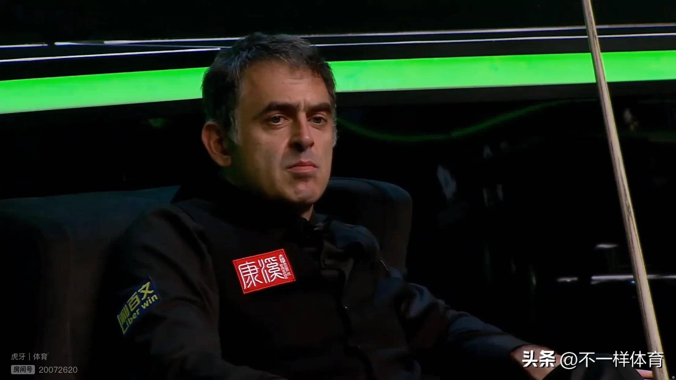 不甘示弱的, 比赛的第一, 此时比赛局 不甘示弱的, 比赛的第一, 此时比赛局